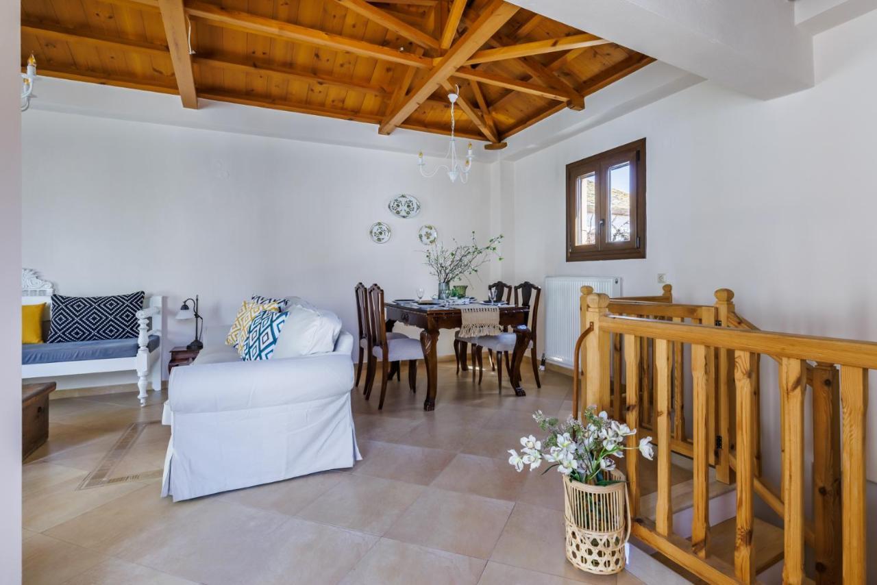 Petradi Town Apartment Skopelos Eksteriør billede